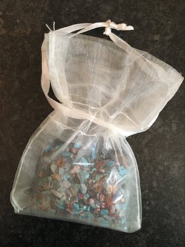 Mixed Gemstone Fragments Small 34g Min