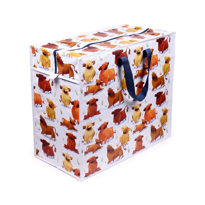 hairy coos highland coo zip up laundry bag showing sturdy carry handles