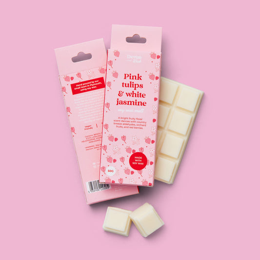 wax bar pink tulips and white jasmine with fruity florals, jasmine, lily, violet, and vanilla