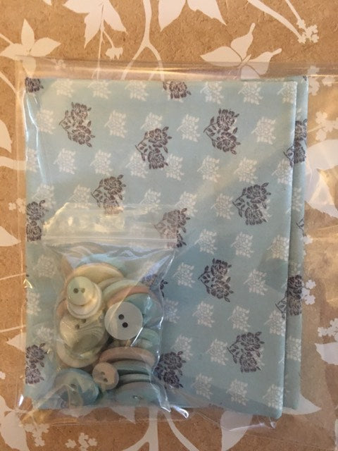 Singing The Blues Fat Quarter With Buttons